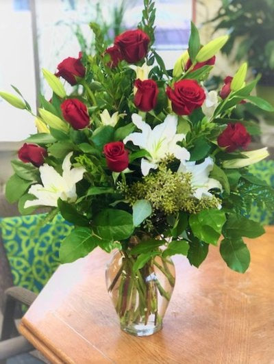 Grand Spectacle Red and White – HUMMEL'S FLOWERS INC, Anchorage AK